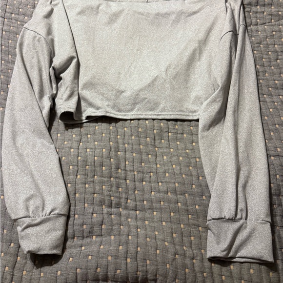 SHEIN Cropped off shoulder sweatshirt (XXL) - Picture 6 of 6